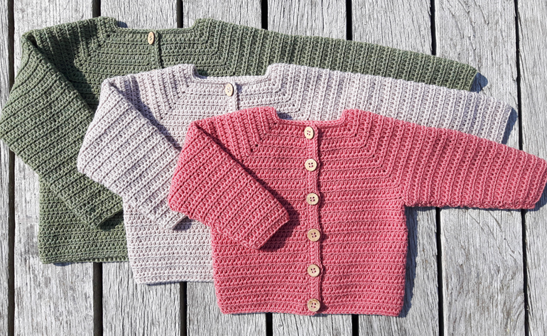 hæklet baby cardigan