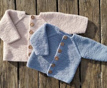Restrikket-cardigan-til-baby